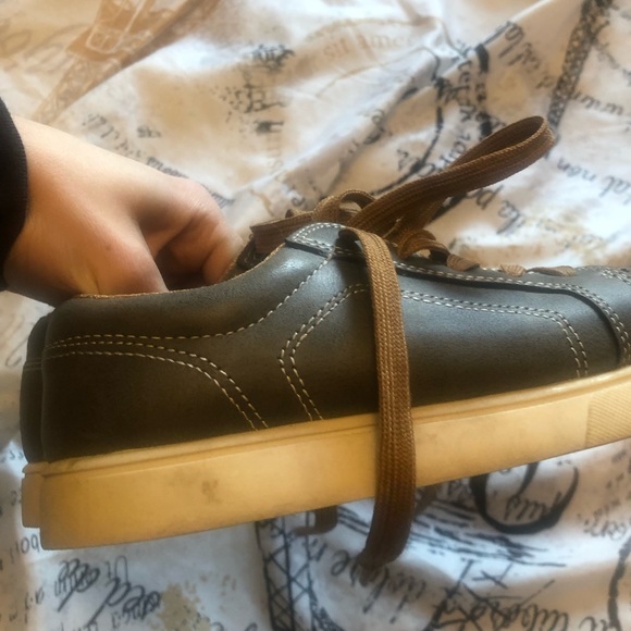 Boys shoes - Picture 4 of 4